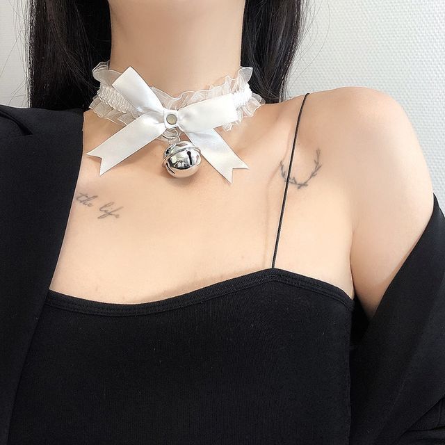 Ribbon Choker Bell