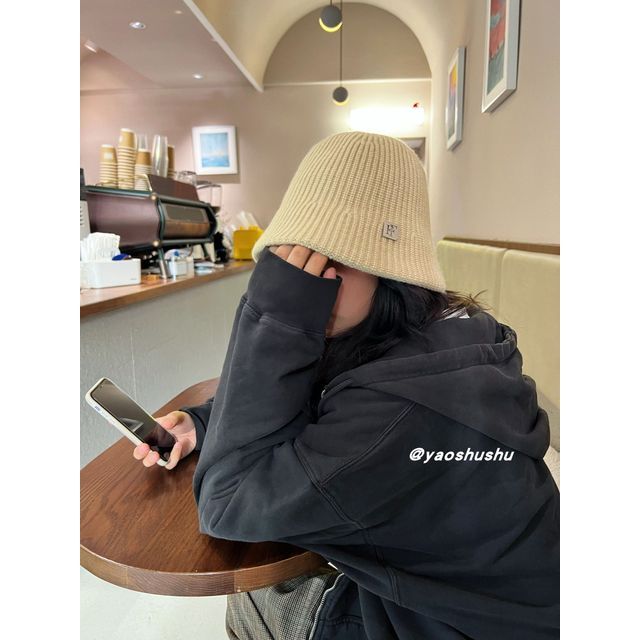 Applique Hat Knit Bucket