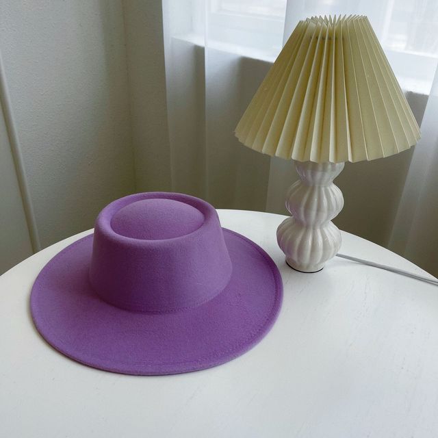 Wide Plain Hat Brim