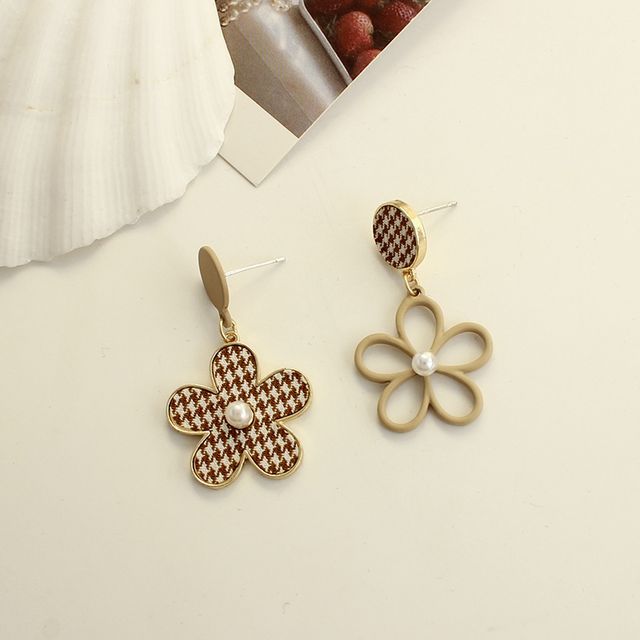 Houndstooth Floral Earring Alloy Asymmetrical Dangle