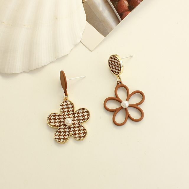 Houndstooth Floral Earring Alloy Asymmetrical Dangle