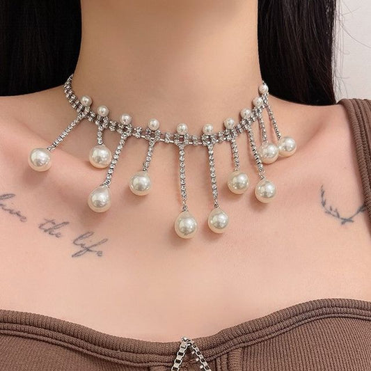 Faux Rhinestone Fringed Alloy Pearl Choker