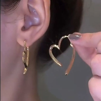 Alloy Earring Through Heart