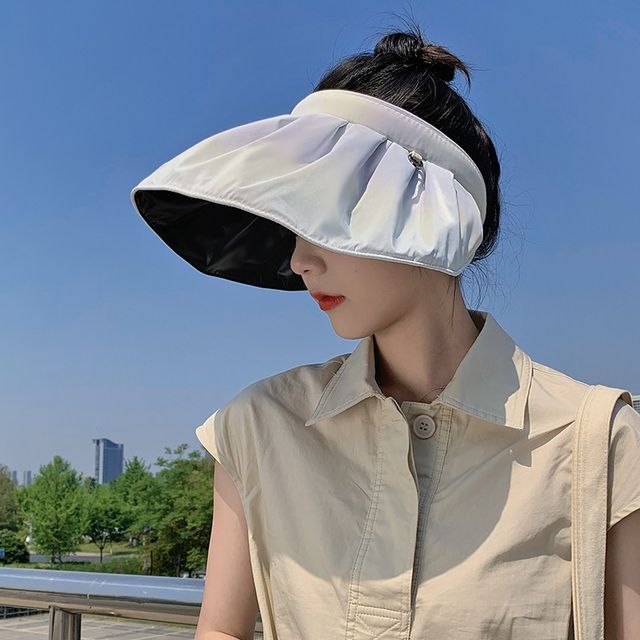 Gradient Visor Sun