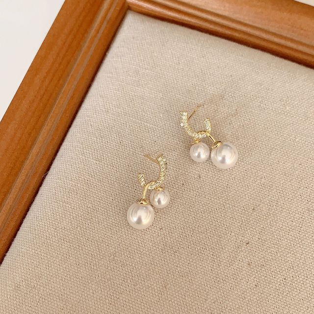 Faux Pearl Alloy Earring (various designs)