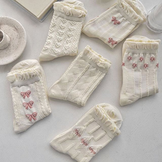 Set of 3 Pairs: Plain Ruffle Trim Socks