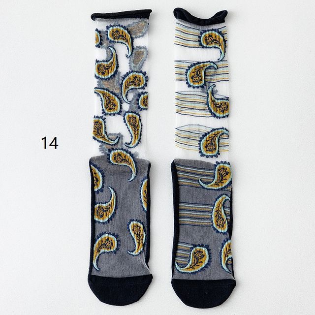 Patterned Mesh Short Socks