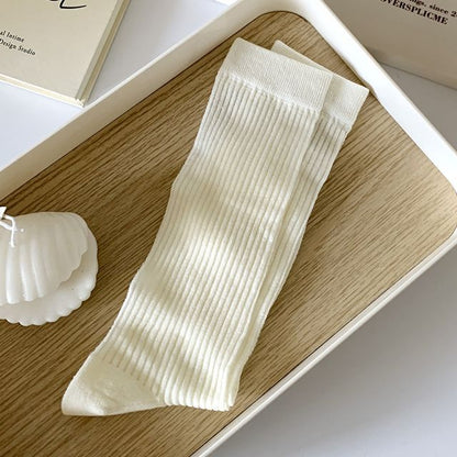 Ribbed Plain Socks