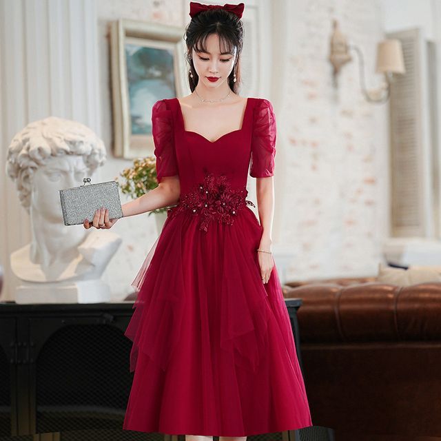 Short-Sleeve Sweetheart Neckline Mesh A-Line Evening Gown / Dress