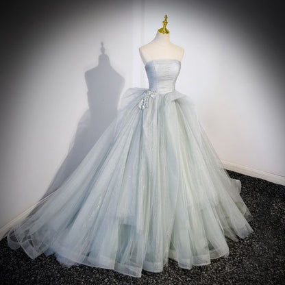 Robe de soirée tube trapèze en maille froncée avec nœud uni