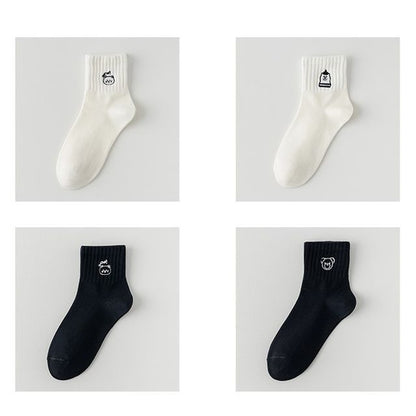 Embroidered Socks Set