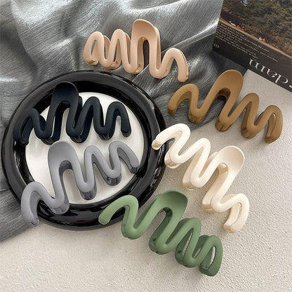 Matte Acrylic Hair Clamp