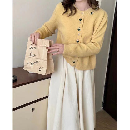 Plain Floral Neck Crew Cardigan