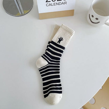 Rabbit Embroidered Socks / Set