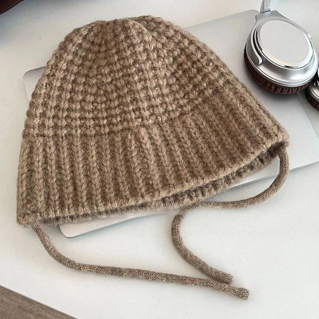 Plain Knit Cloche Hat