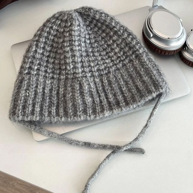 Plain Knit Cloche Hat