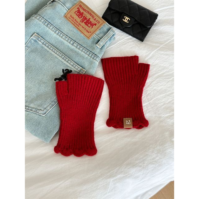 Applique Knit Fingerless Lettering Gloves