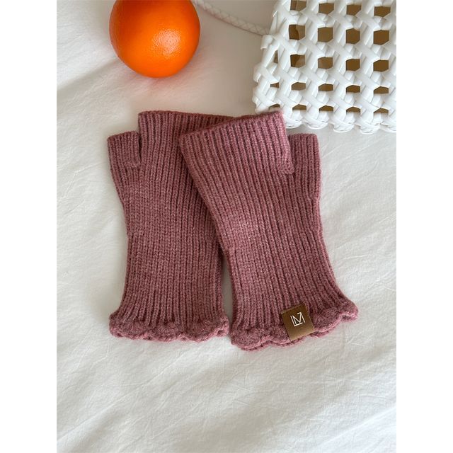 Applique Knit Fingerless Lettering Gloves