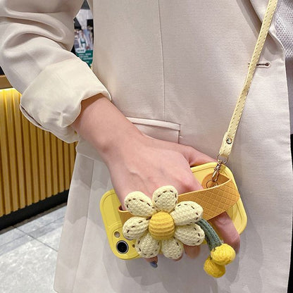 Case Floral Strap Phone