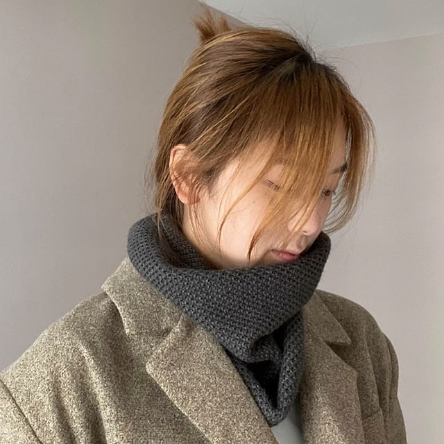 Multi-Way Beanie Knit Plain Scarf /