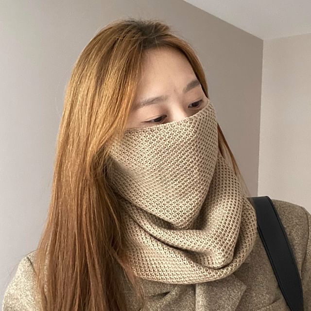 Multi-Way Beanie Knit Plain Scarf /