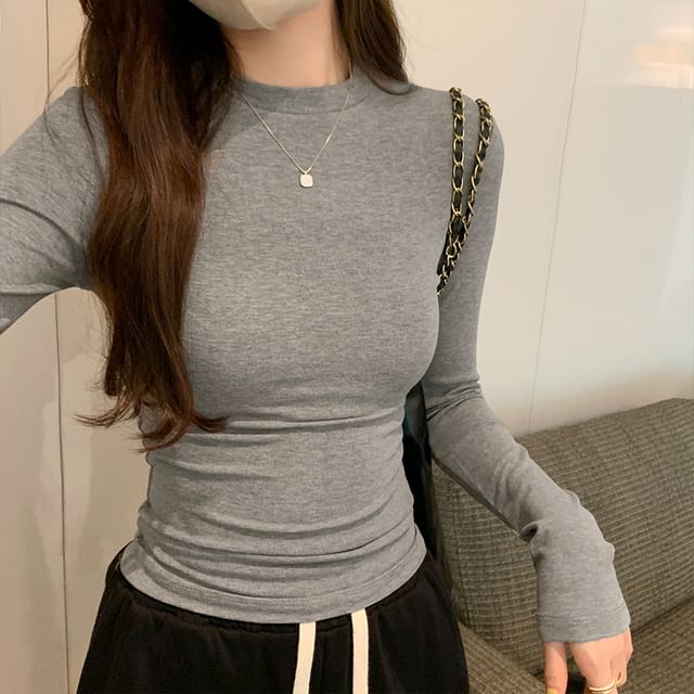 Long-Sleeve High Neck Plain Tee