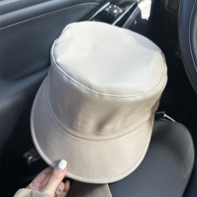 Equestrian Plain Hat