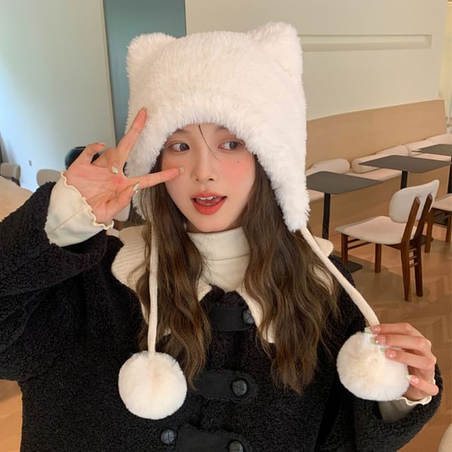 Pom Chenille Ear Hat Bear