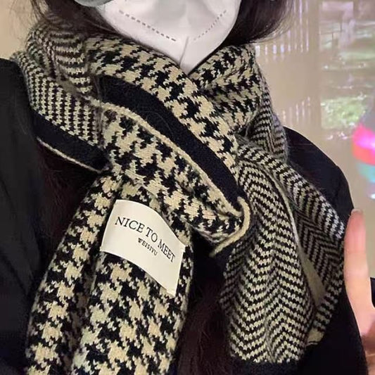 Houndstooth Knit Scarf