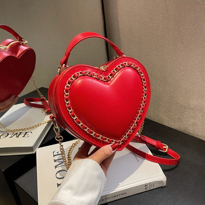 Heart Crossbody Bag Chained