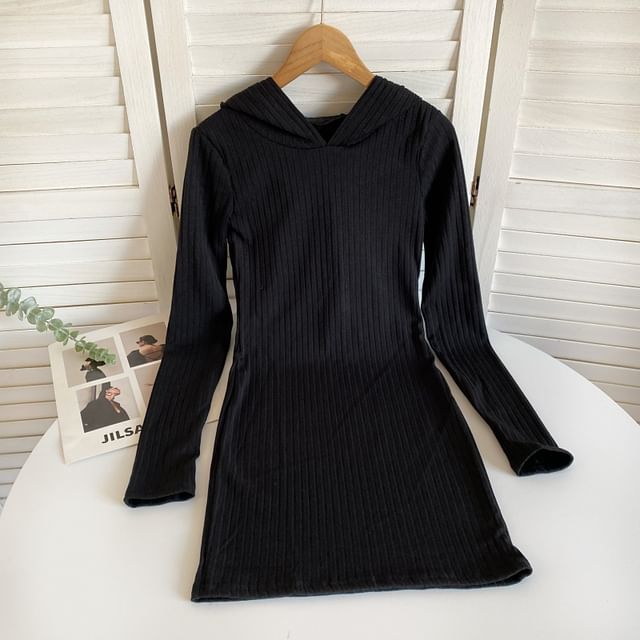 Long-Sleeve Plain Hooded Knit Sheath Dress