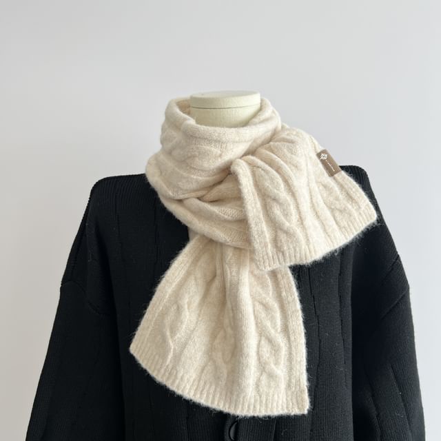 Cable Plain Knit Scarf