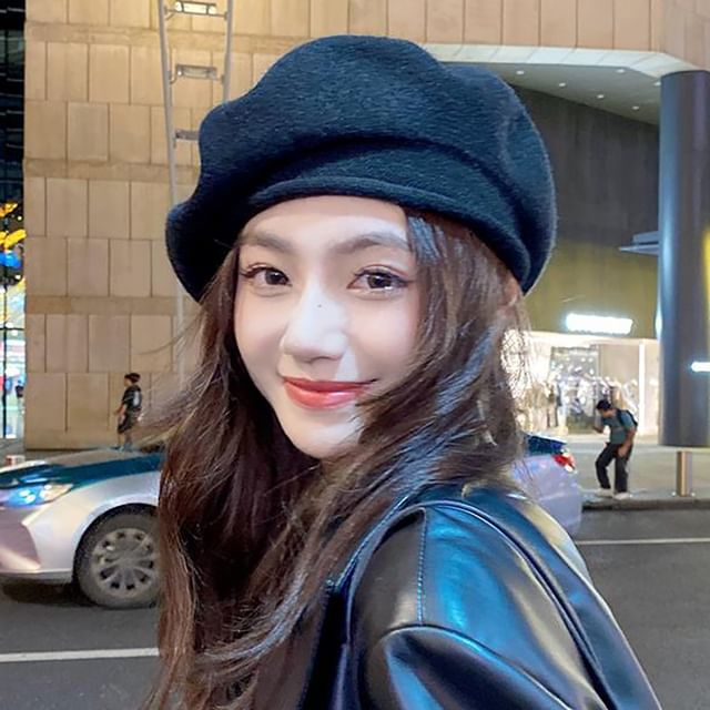 Béret uni en tricot