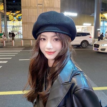 Béret uni en tricot