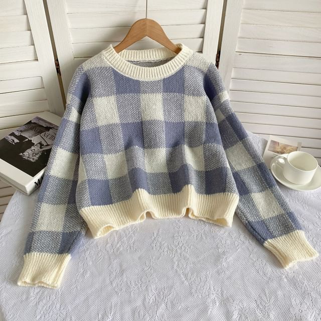 Long-Sleeve Crew Neck Gingham Sweater