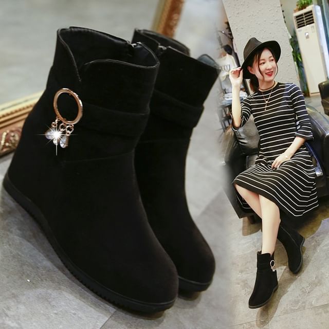 Short Snow Hidden-Wedge Boots