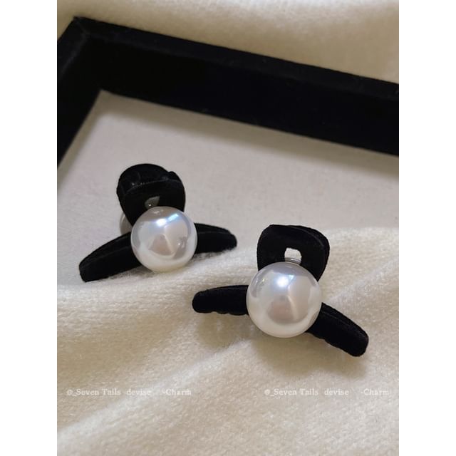 Faux Pearl Flocking Hair Clamp / Set