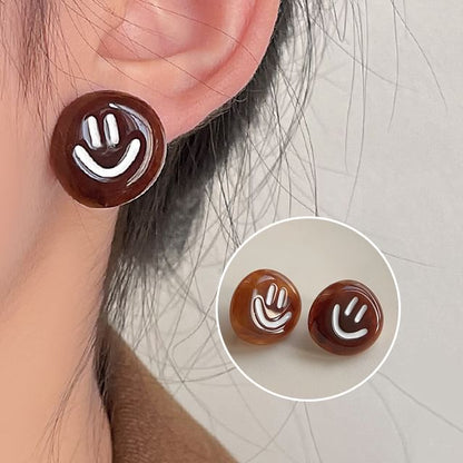 Acetate Smiley Asymmetrical Ear Cuff