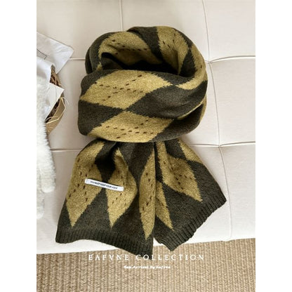 Scarf Knit Argyle