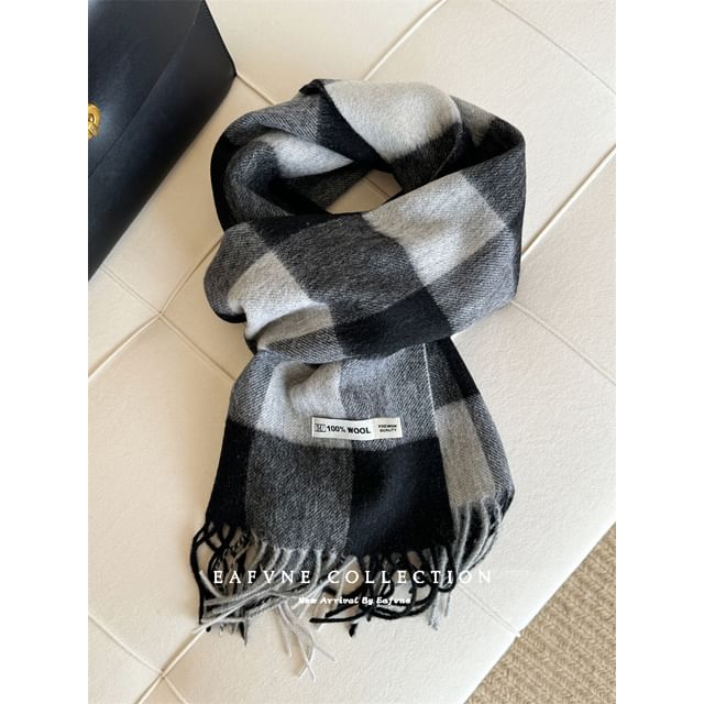 Fringed Wool Applique Lettering Scarf Plaid
