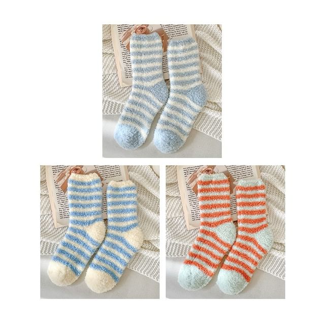 Striped Fleece Socks / Set