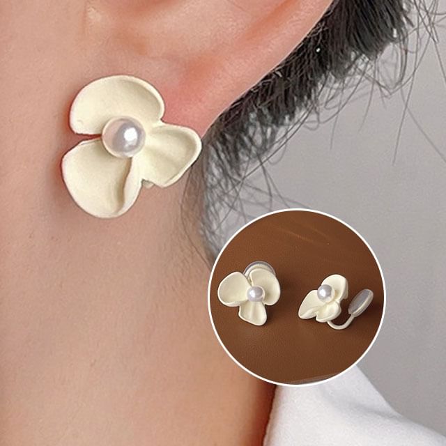 Earring Faux Pearl Clip-On Floral