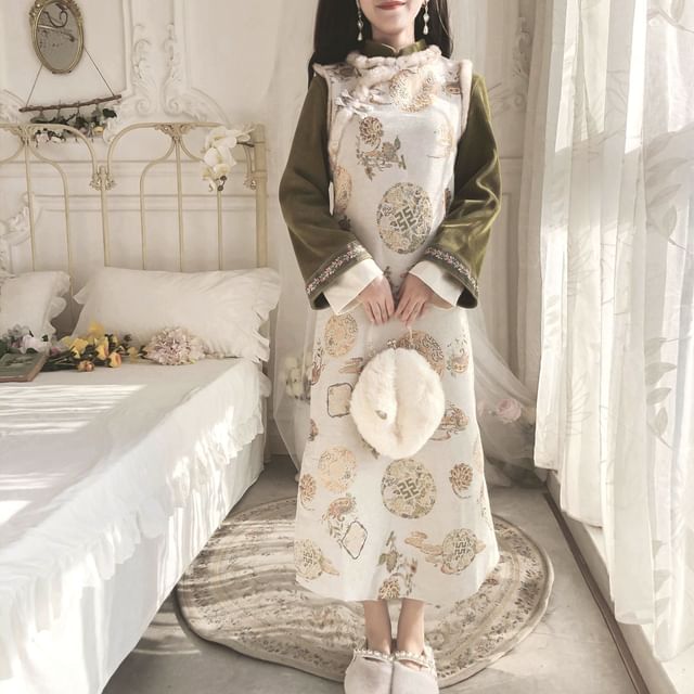 Set: Long-Sleeve Band Collar Embroidered Midi Qipao + Sleeveless Embroidered Midi Dress