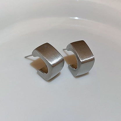 Silver Earring (Various Tone Designs)