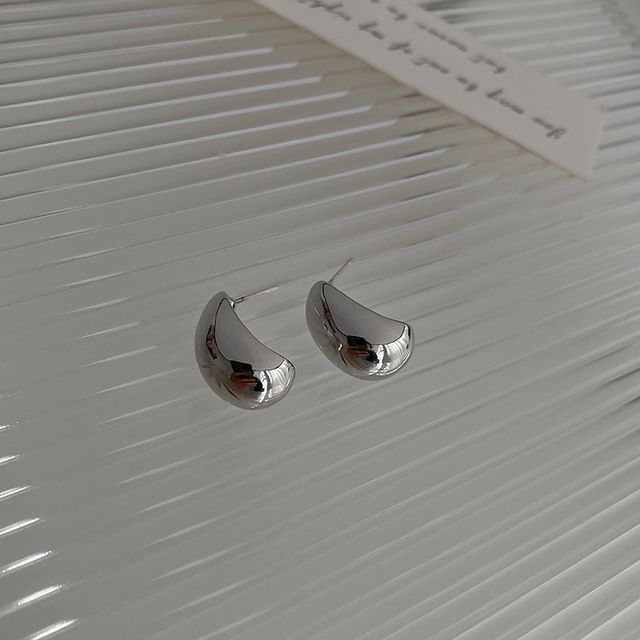 (Various Silver Earring Tone Designs)