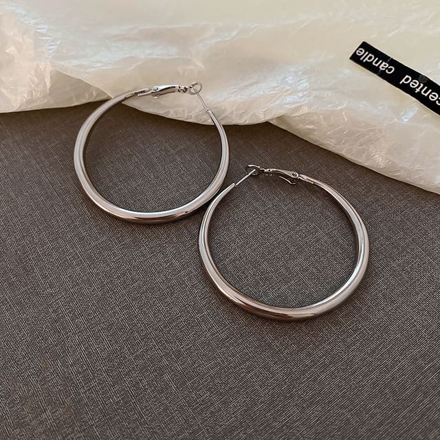 (Various Silver Designs) Earring Tone