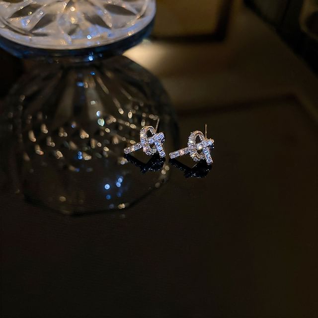 (Various Silver Designs) Earring Tone