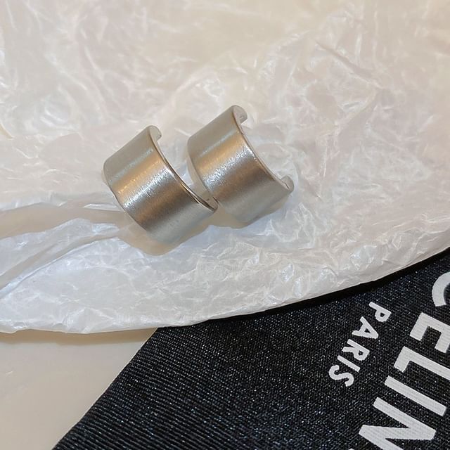 Silver Earring (Various Tone Designs)