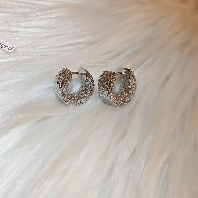 Silver Earring (Various Tone Designs)