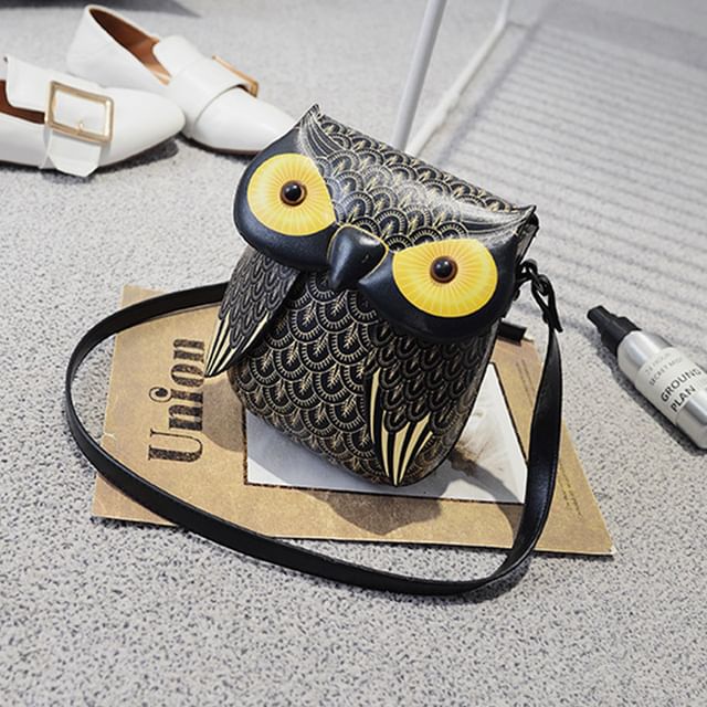 Flap Bag Owl Crossbody